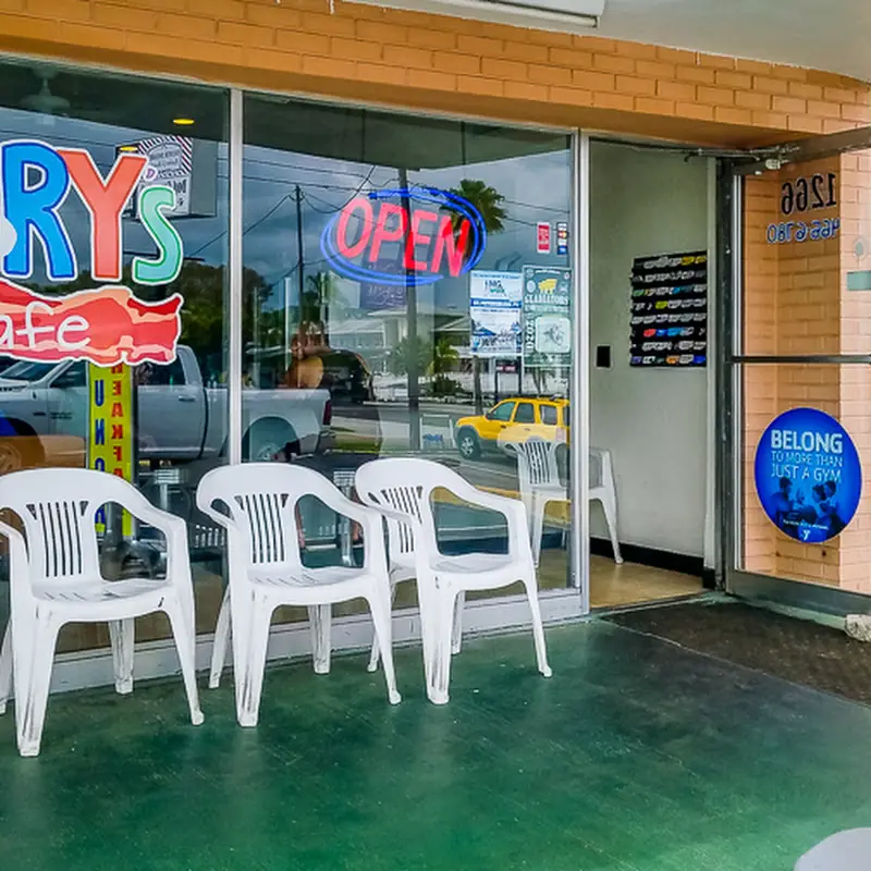 Tory's Cafe