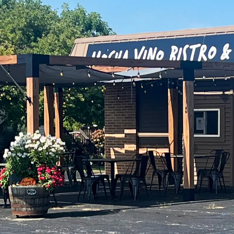 Mocha Vino Bistro & Coffee Shop