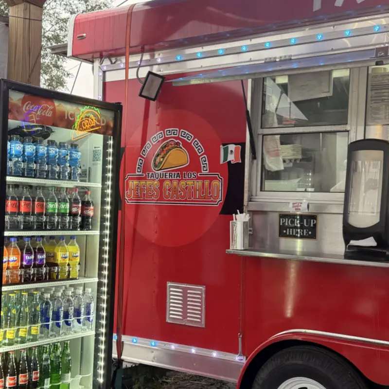 Los Jefes Castillo FOOD TRUCK