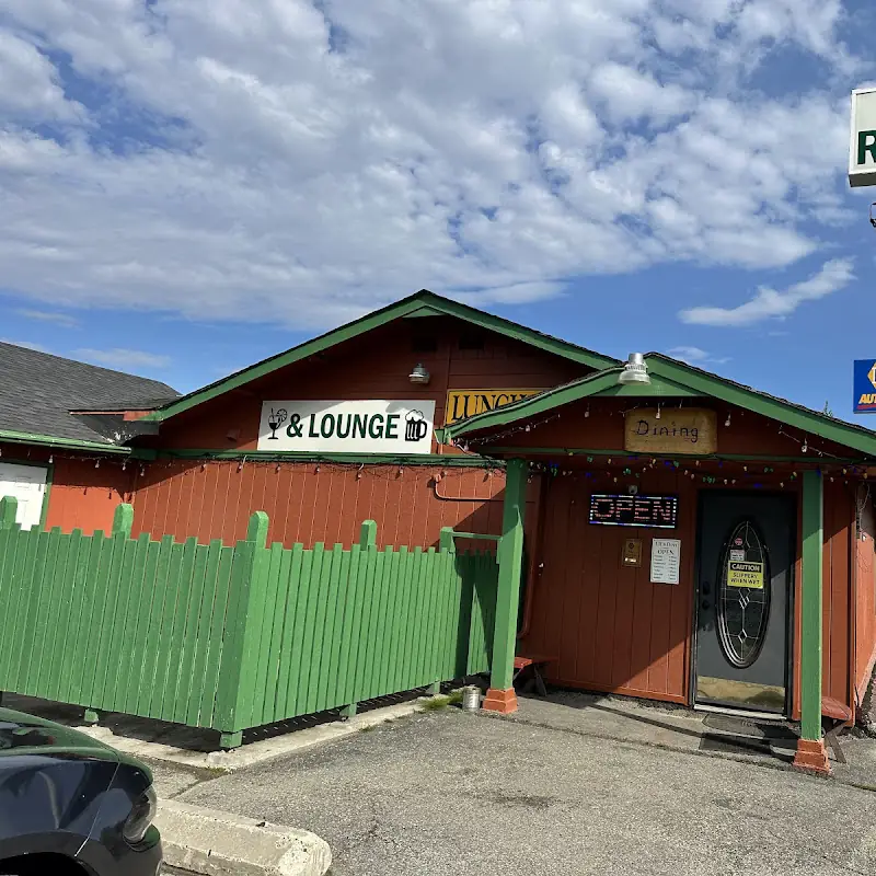 Elf's Den Restaurant & Lounge