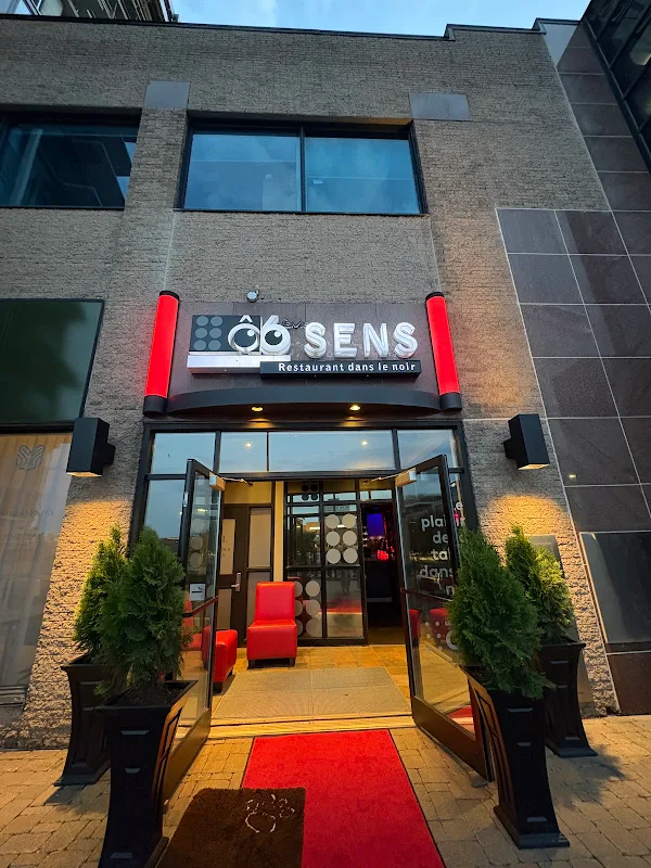 O6 SENS | Le plaisir de la table dans le noir
