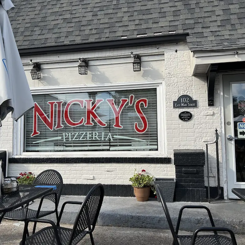 Nicky's Pizzeria