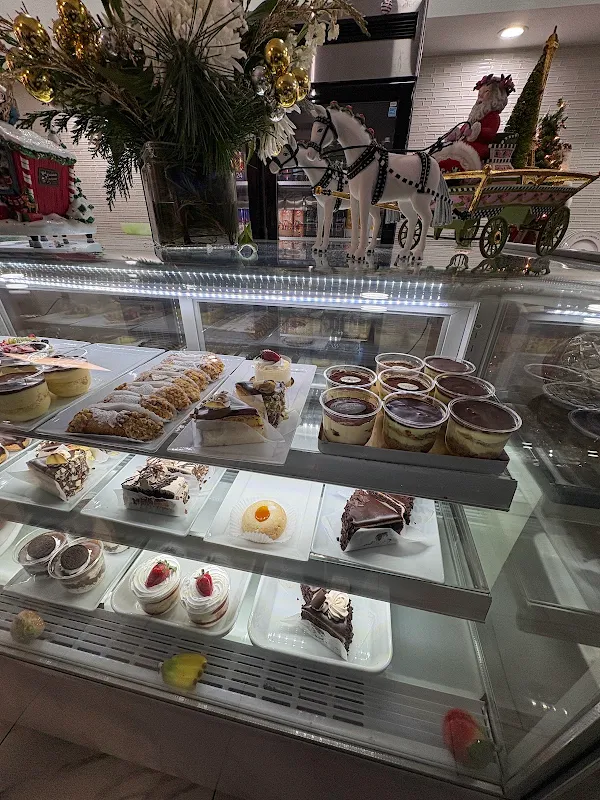 Dolce Gelato Cafe