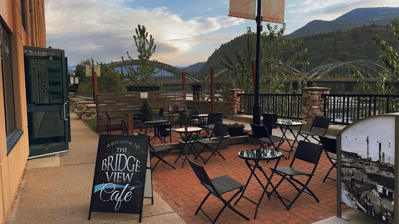 The Bridge View Cafe