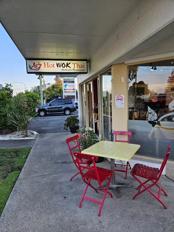 Hot Wok Thai