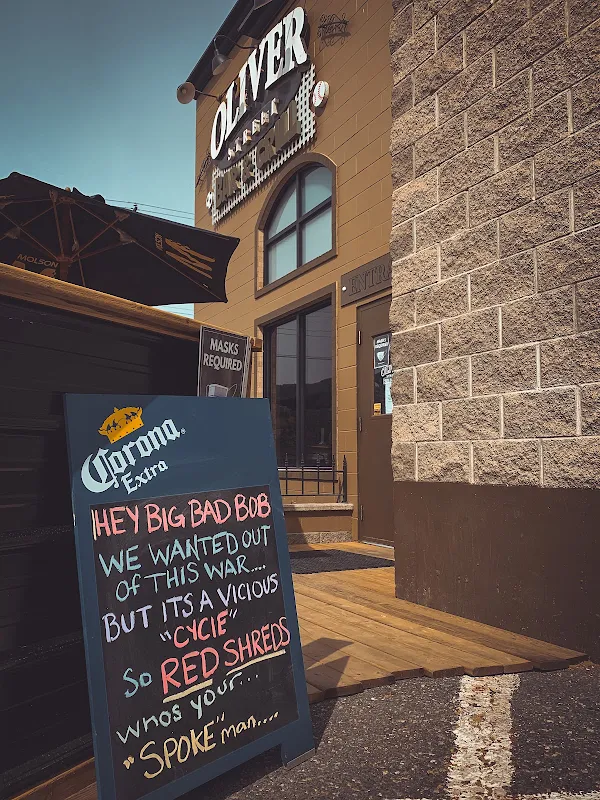 Oliver Street Bar & Grill