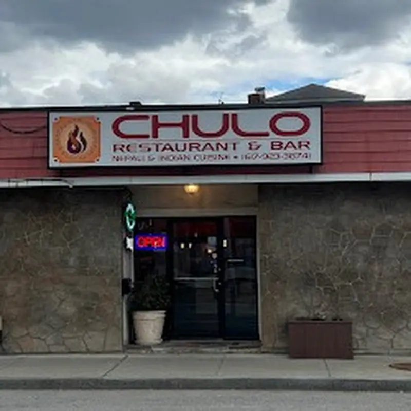 Chulo Restaurant & Bar