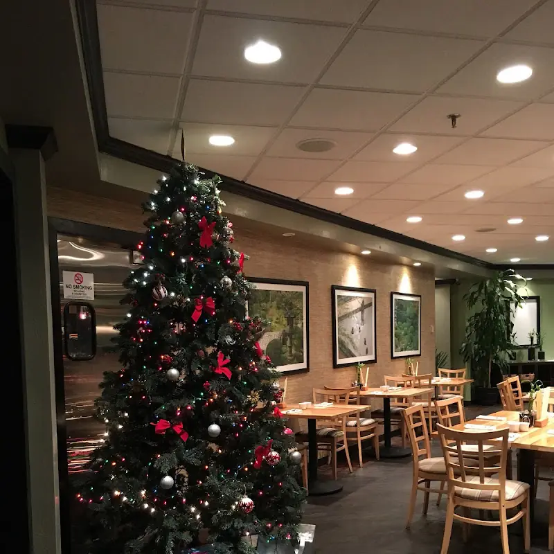Canton Asian Bistro
