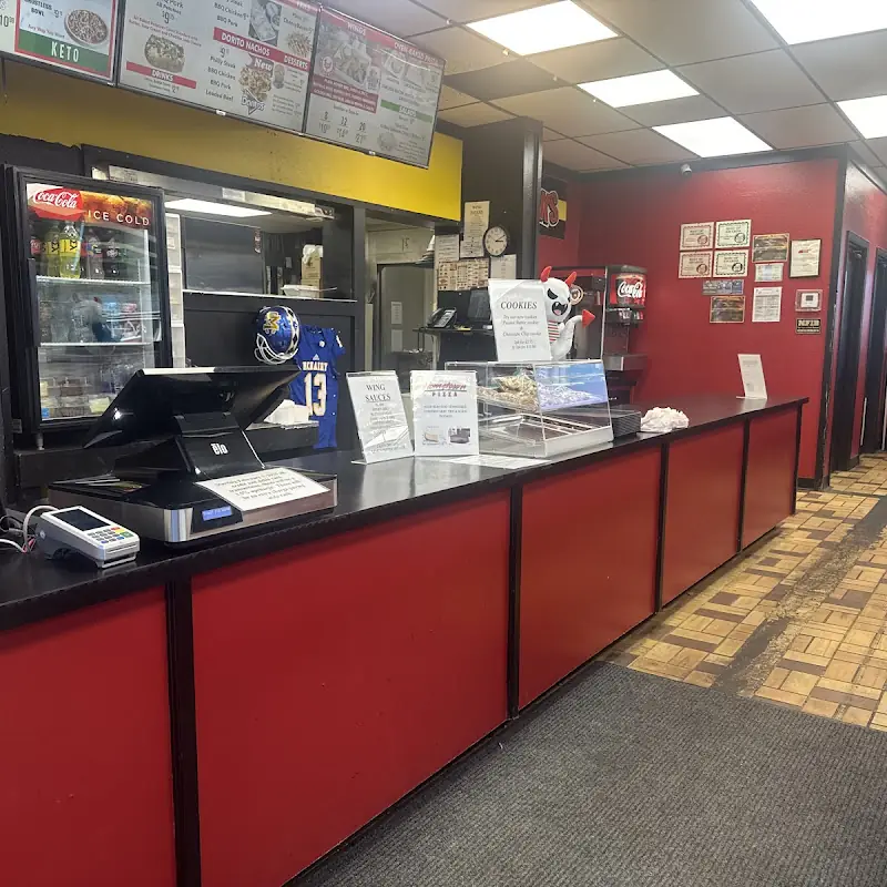 Hometown Pizza