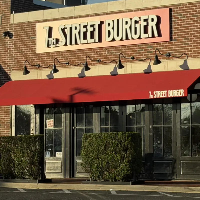 7th Street Burger Mineola