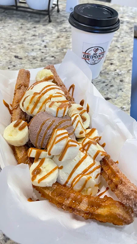 6 Churros and Ice Cream/Churros&Nieve