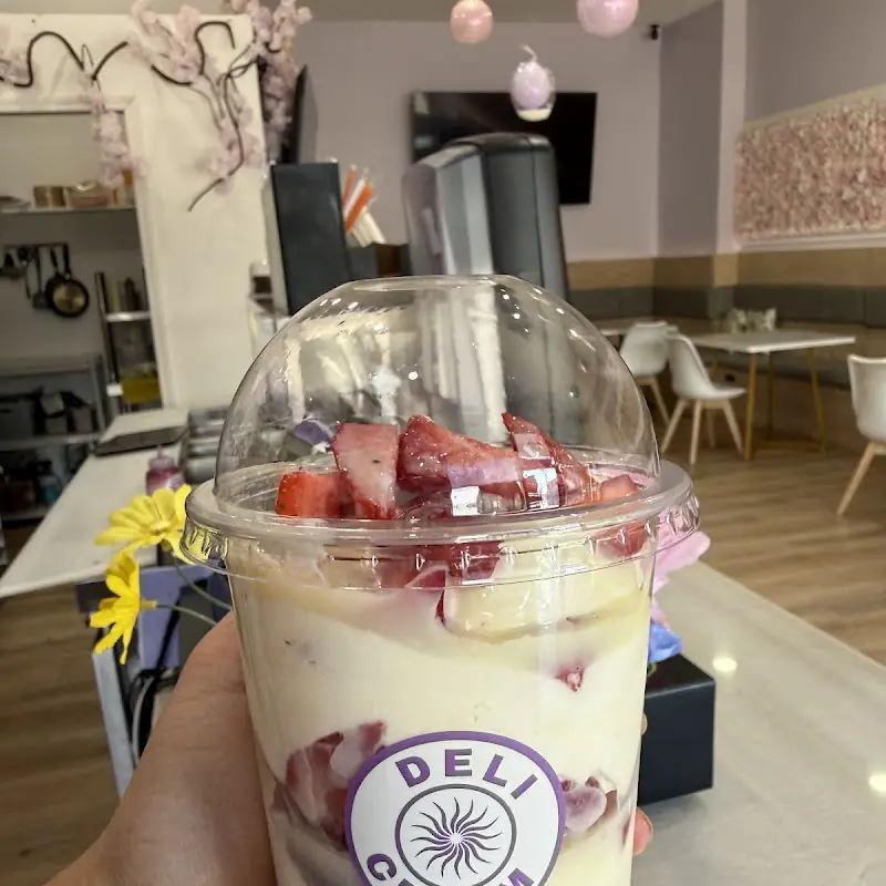 Strawberry Milkshakes