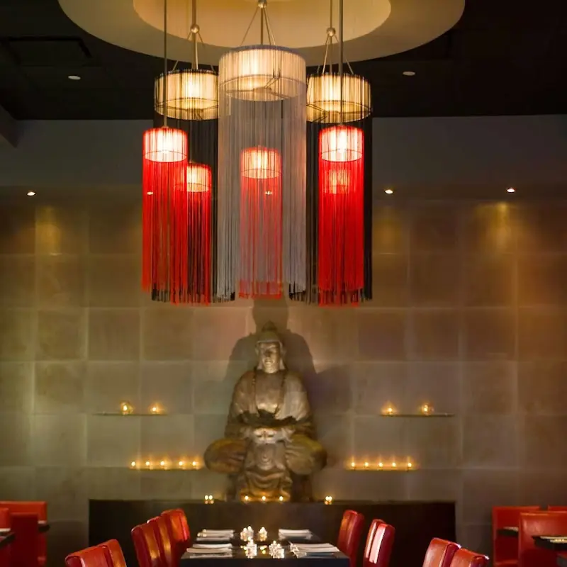 Silk Oriental Cuisine & Sushi Bar
