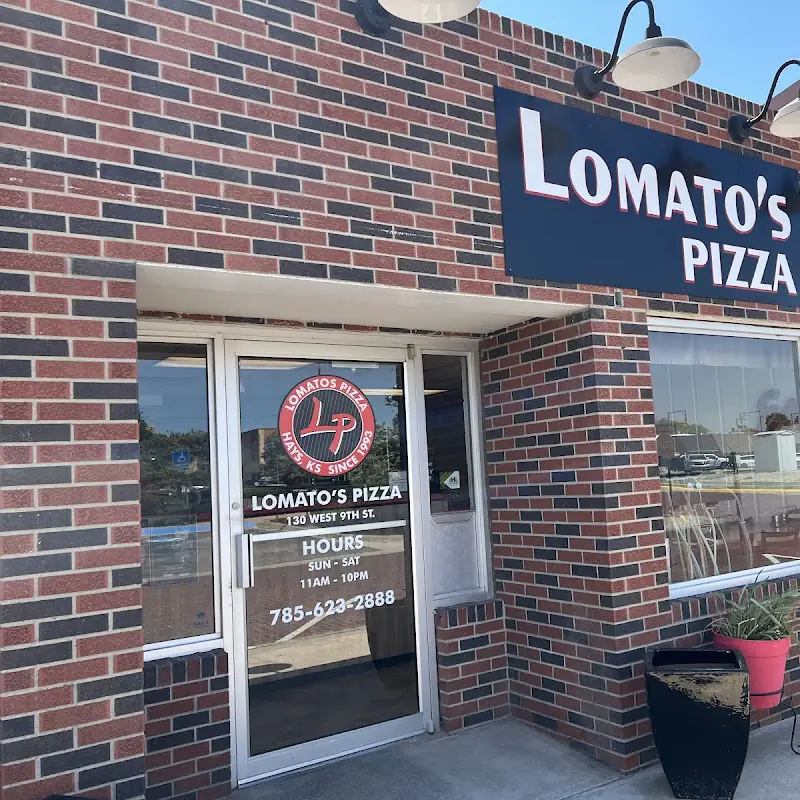 Lomato's Pizza