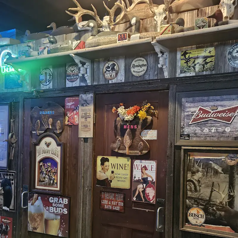 Salem Century Bar & Grill