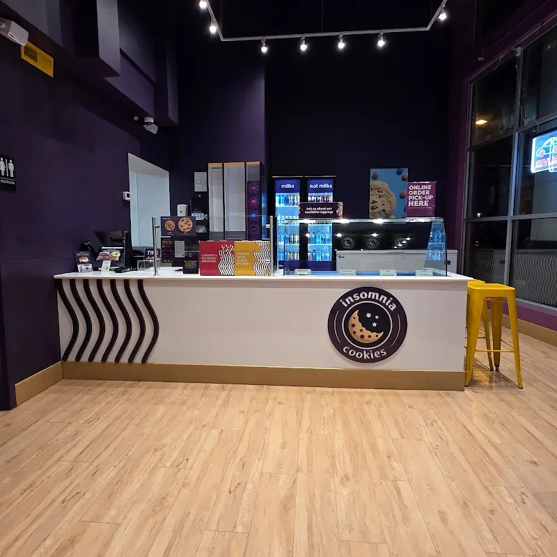 Insomnia Cookies