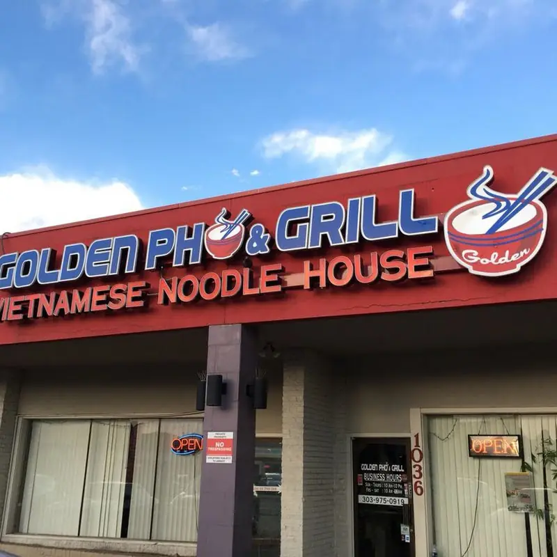 Golden Phở & Grill