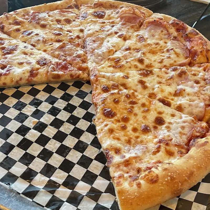 Sundowners Pizza