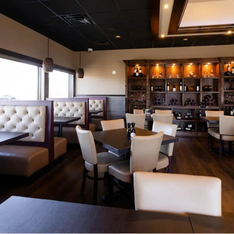 Surf & Turf Bar & Grill