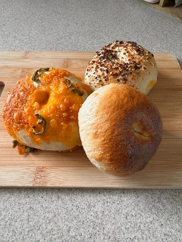 Loaf'n Around