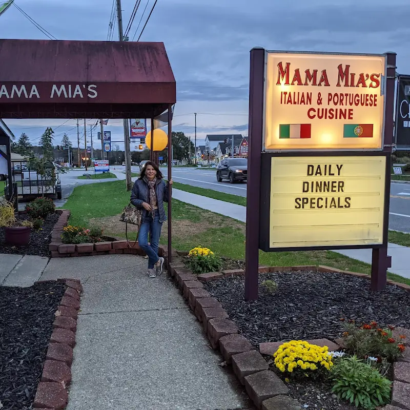 Mama Mia's Restaurant & Pizzeria