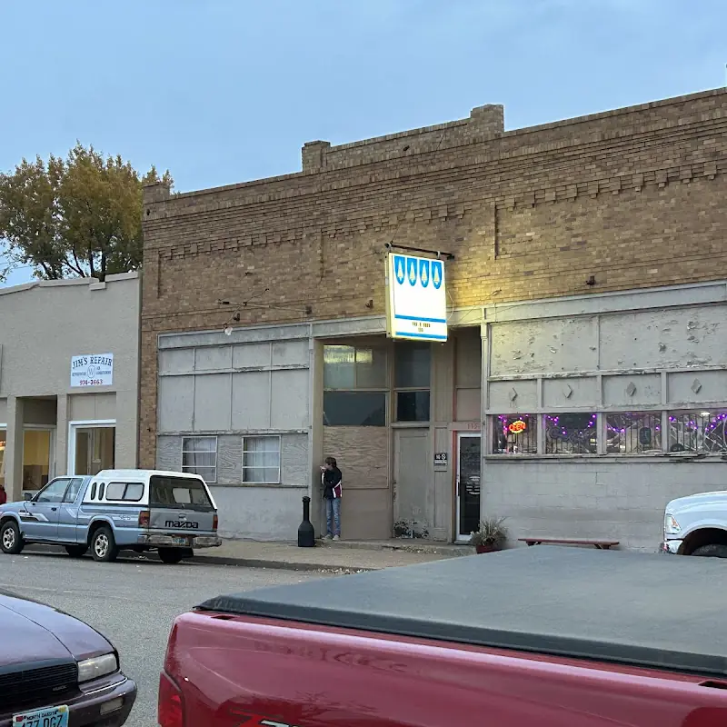 Sit-N-Bull Bar