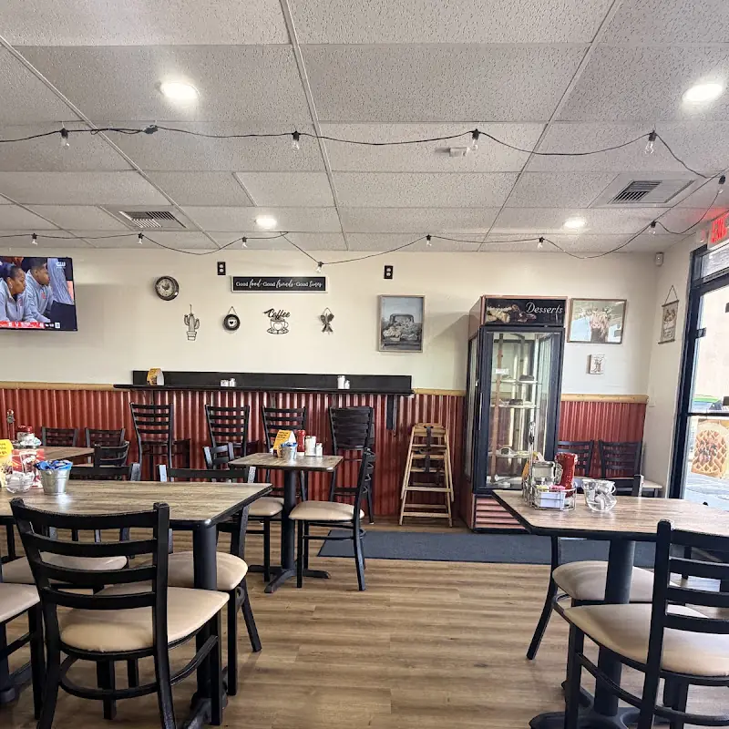 Leos Country Cafe