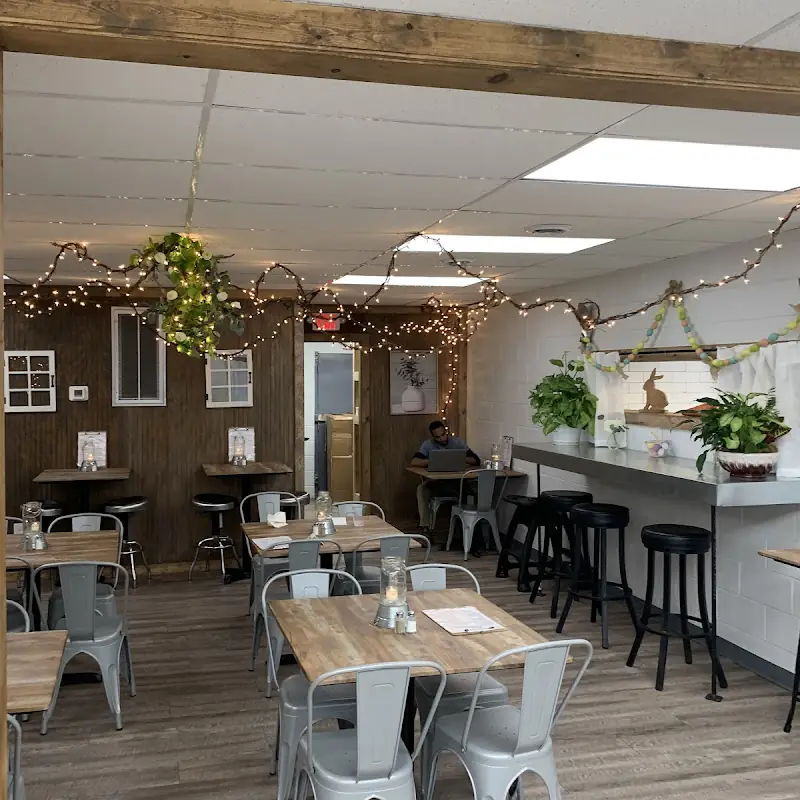 V’s Restaurant & Catering