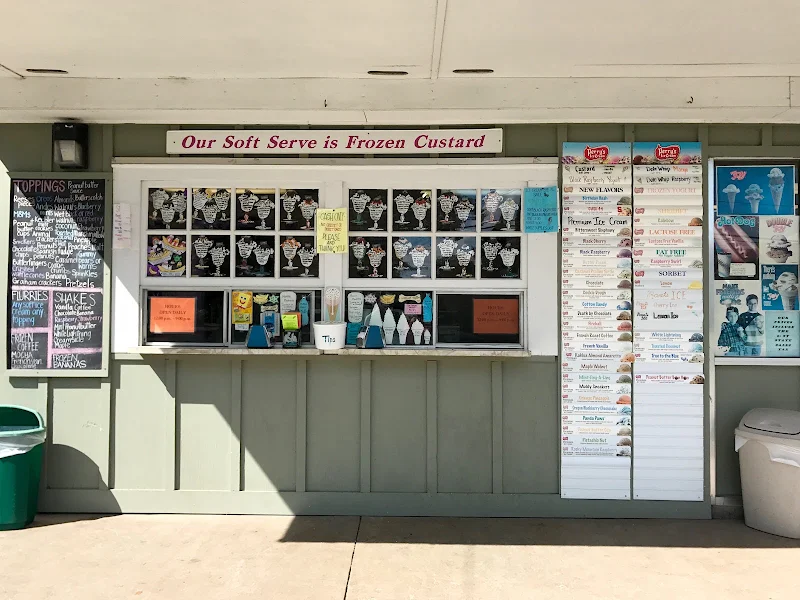 Get the Scoop Ice Cream Shop