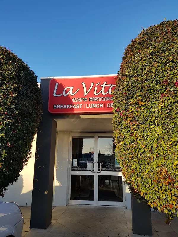 La Vita Ristorante Cafe