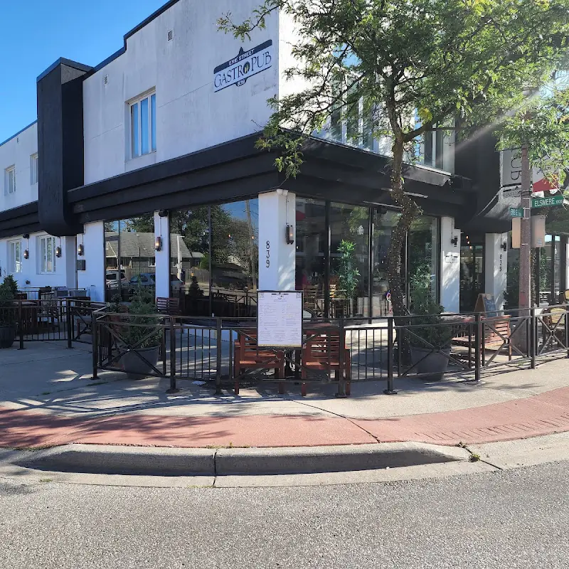 Erie St GastroPub