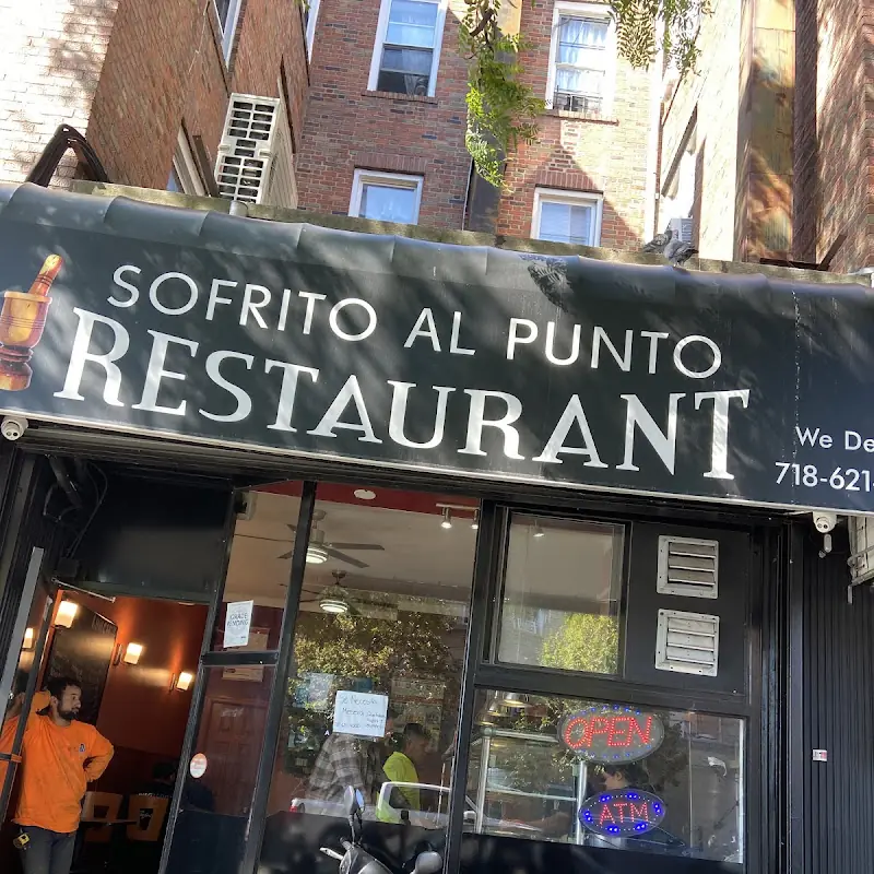 40. Fish Soup/Sopa De Pescado