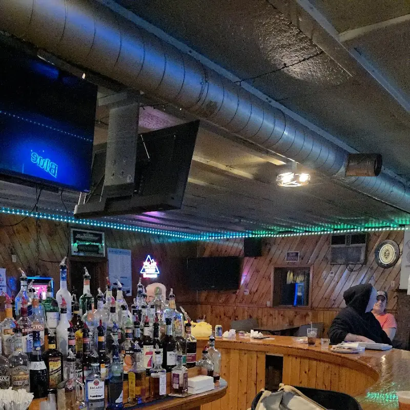 Bill's Hilltop Inc