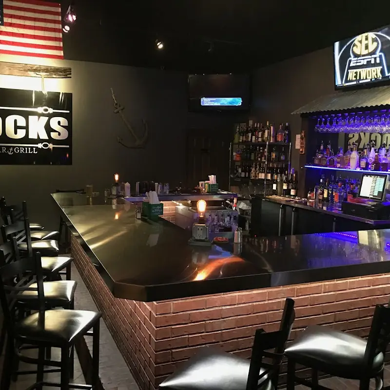 Dock's Bar and Grill