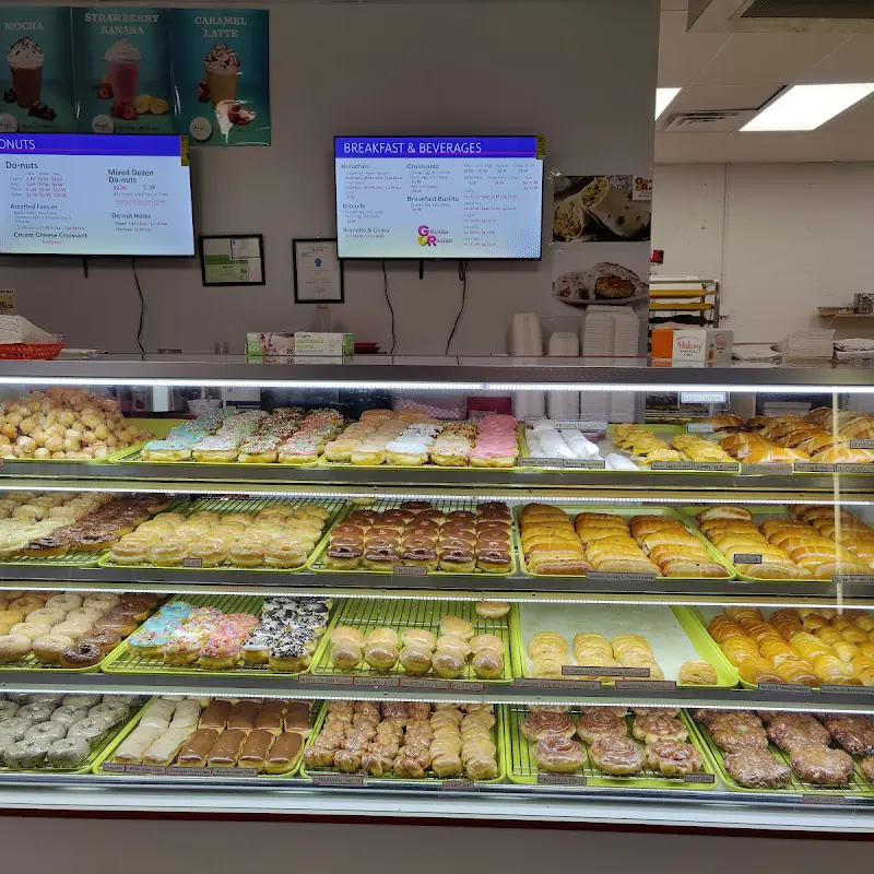Golden Raised Donuts: Park Avenue