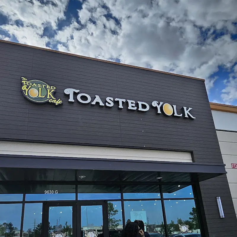 The Toasted Yolk Cafe
