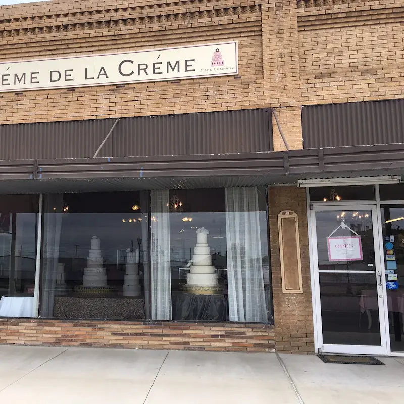 Creme De La Creme Cake Company