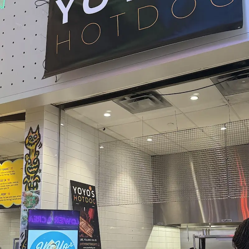 Yoyos Hot Dog