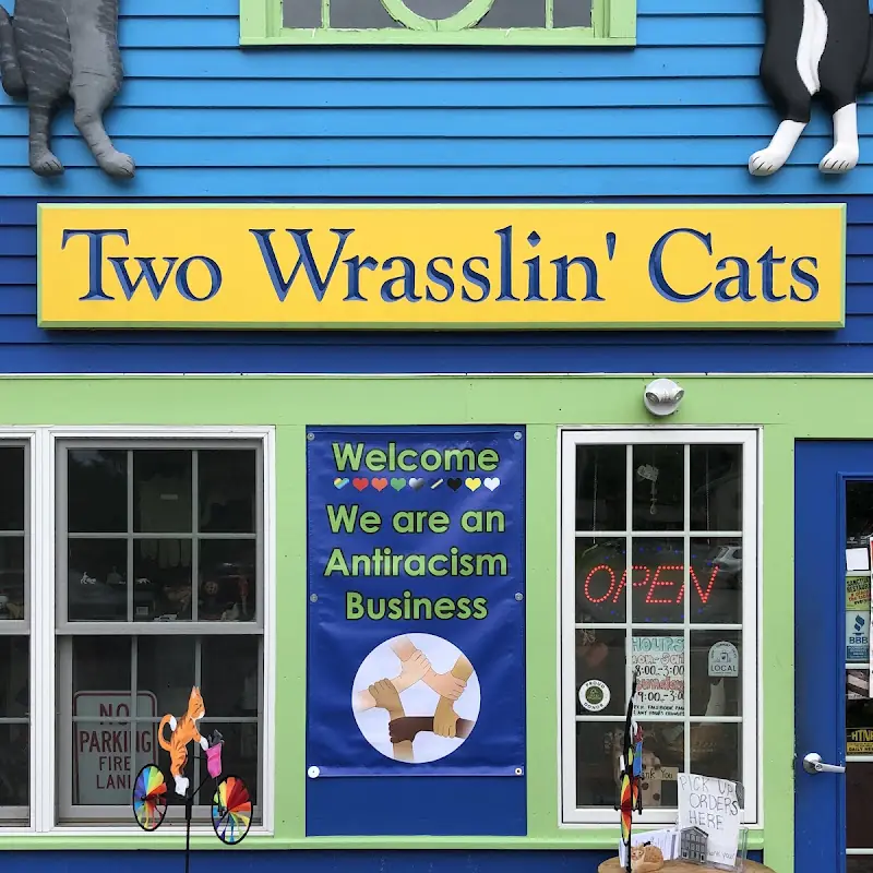 Two Wrasslin' Cats Coffee House & Cafe