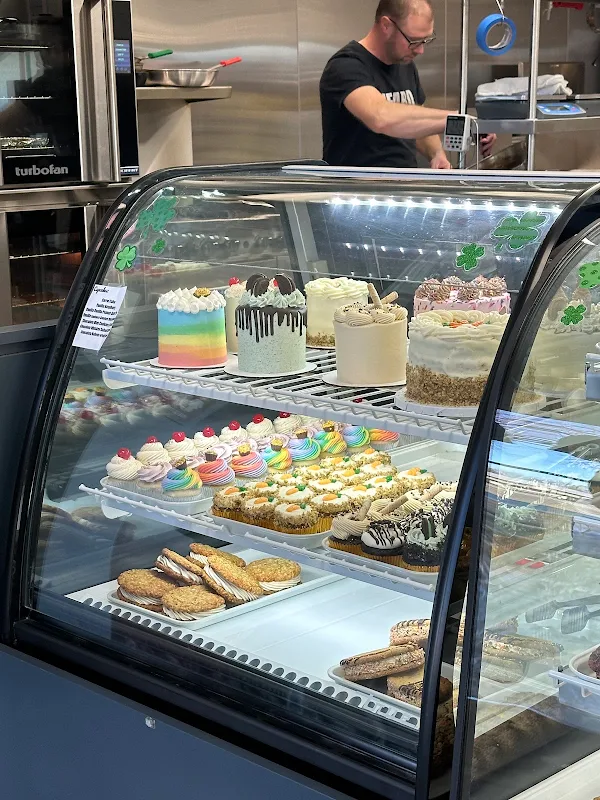 Two Birds Bakery Café