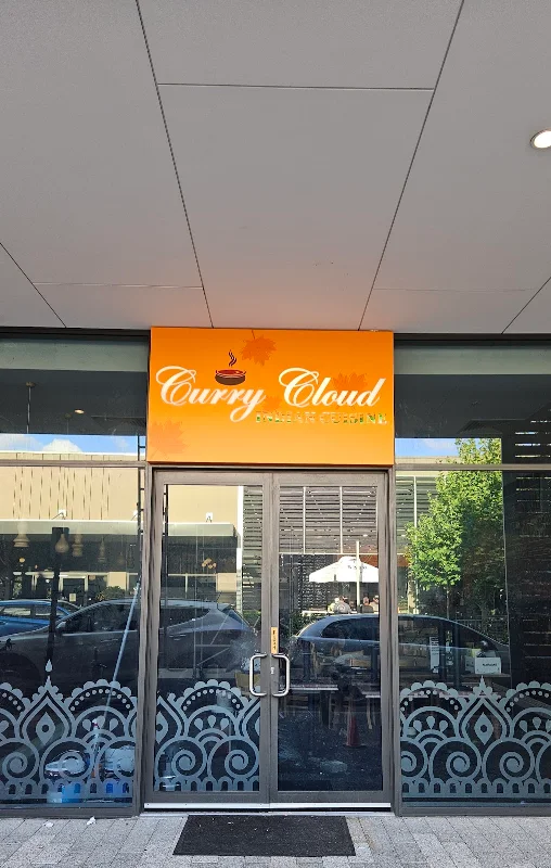 Curry Cloud Lakelands