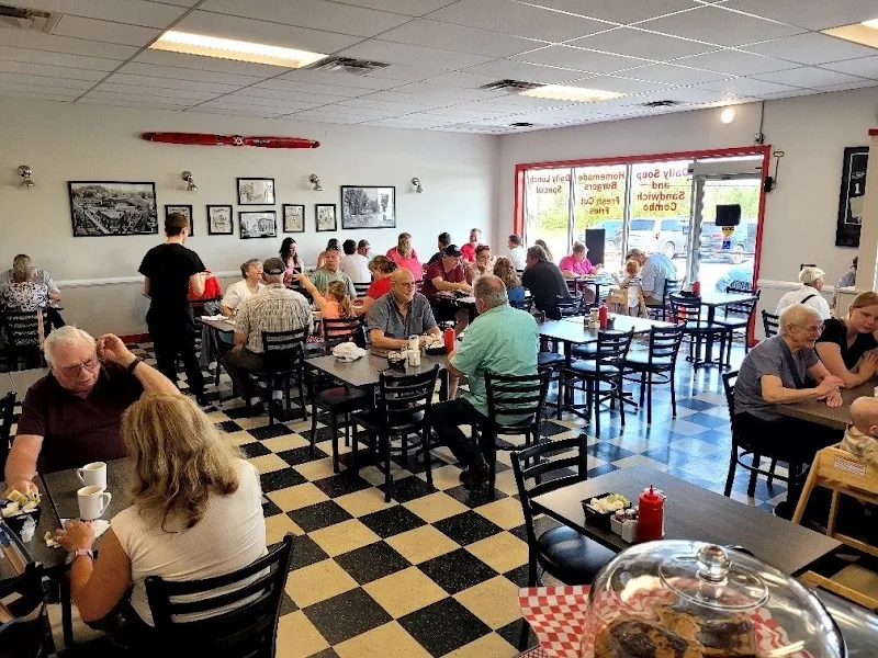 Red's Diner