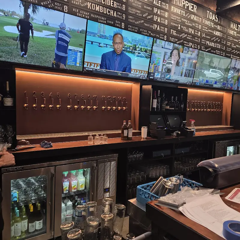 Finney's Crafthouse - Claremont