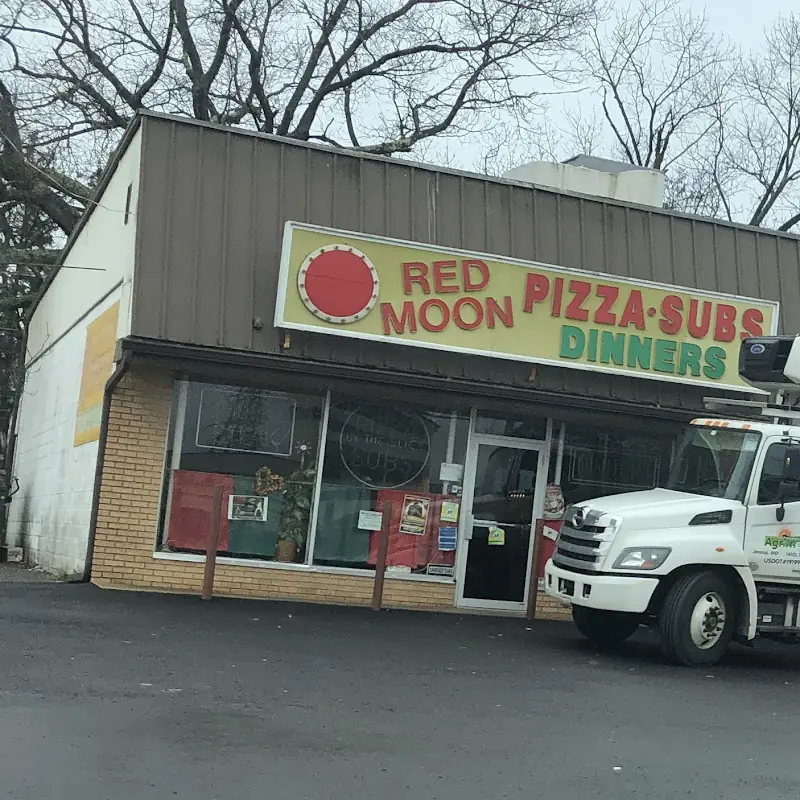 Red Moon | Pizzeria & Restaurant