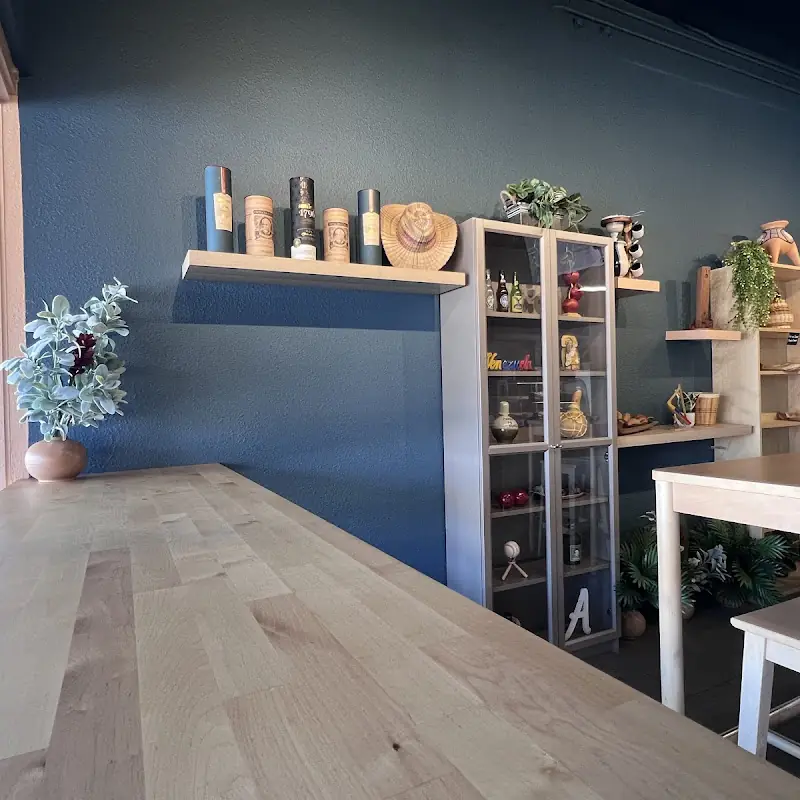 Aura’s Bakery