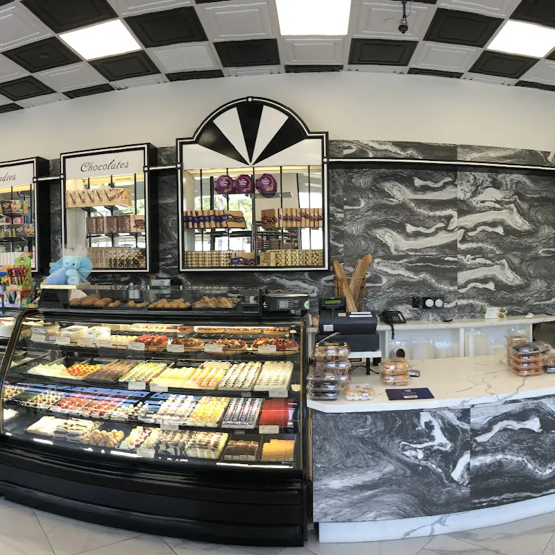 Movses Pastry Bakery
