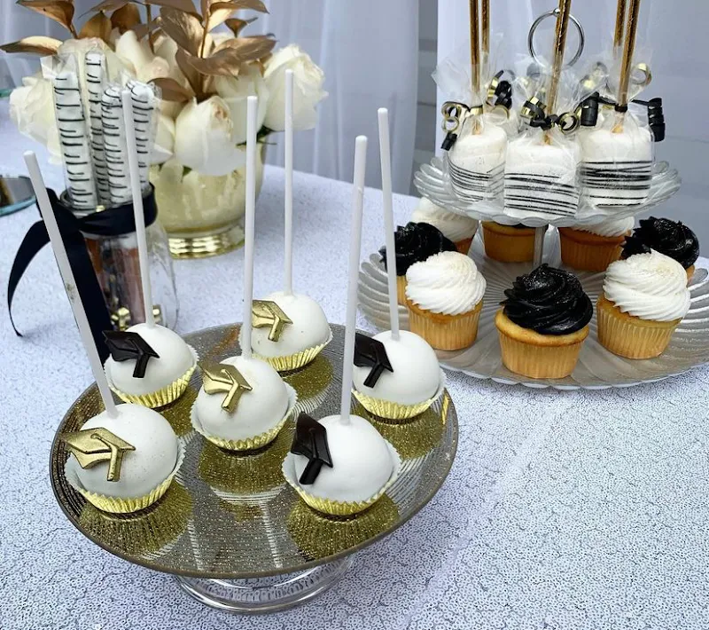 Mimi's Treats and Favors