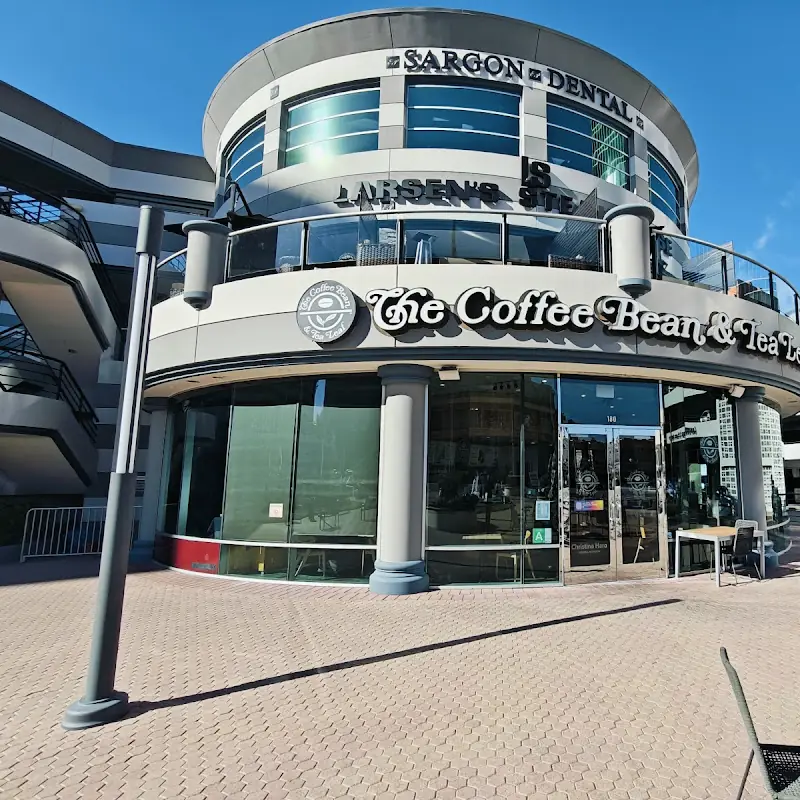 The Coffee Bean & Tea Leaf