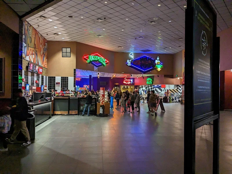 Tinseltown USA Cafe