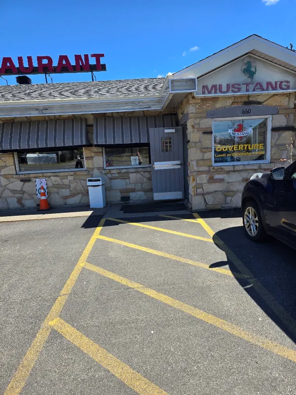 Mustang Pizza Restaurant